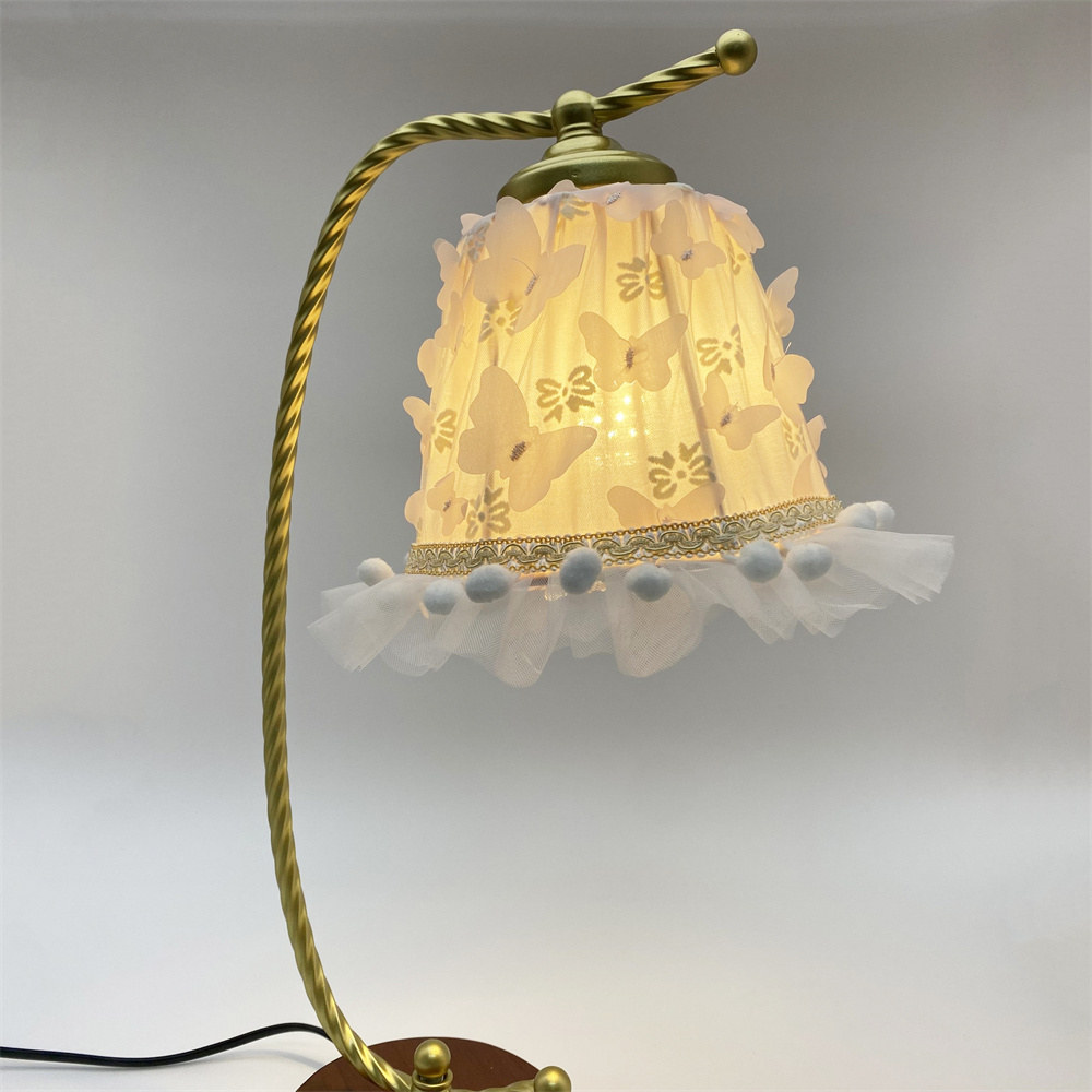 Decorative Nordic Perfect Dimensions Desk Lamp