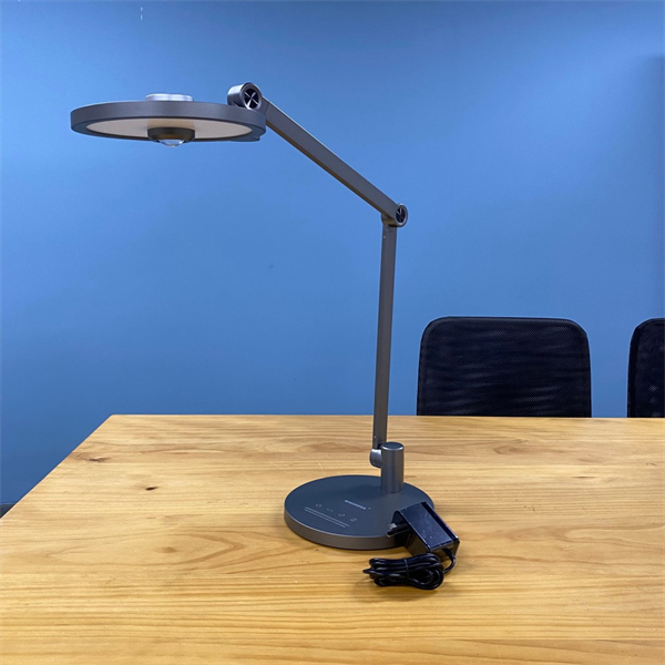 Eye Protection Metal Led Desk Lamp